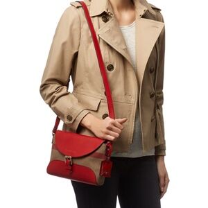Burberry Cross Body bag. Authenticated.